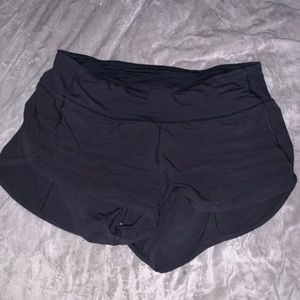 Black Lululemon Speed shorts